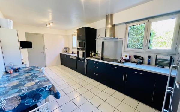 Maison à vendre    4 pièces •  Saugnac-et-Cambran