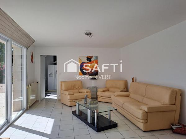 Maison 170M2, 4 chambres, jardin clos, piscine