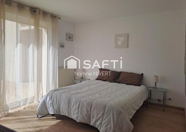 Maison 170M2, 4 chambres, jardin clos, piscine