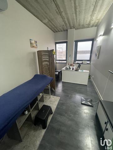 Murs commerciaux  à vendre 150 m² Roanne