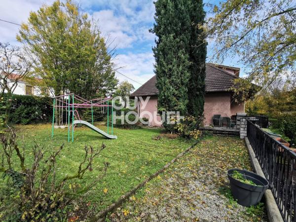 MAISON À VENDRE DE 6 PIÈCES DE 220,00 M²