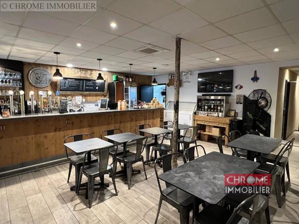 Vente                                                      Fonds de commerce
                        
                     3 pièces                      160 m2                     à Duras