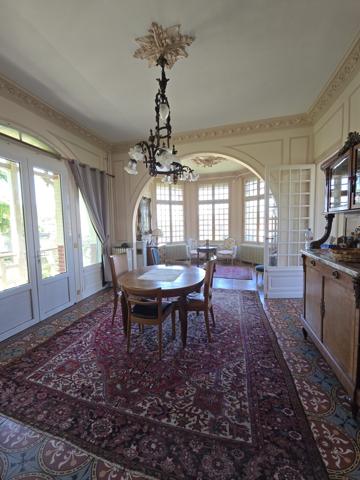À vendre - Maison bourgeoise, 9 pièces située à Brunoy (91800)