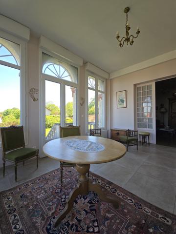 À vendre - Maison bourgeoise, 9 pièces située à Brunoy (91800)