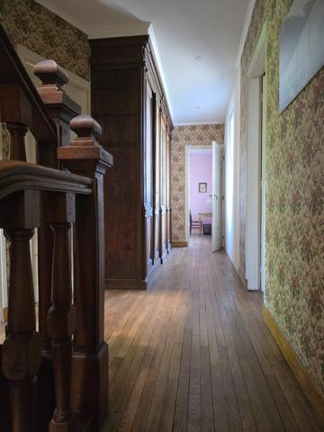 À vendre - Maison bourgeoise, 9 pièces située à Brunoy (91800)