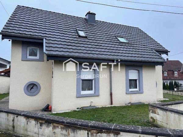 Maison individuelle de 110 m² sur 350 m² de terrain.