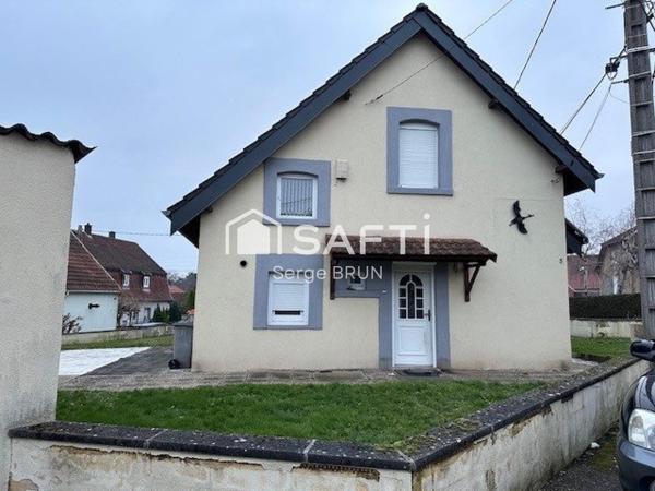 Maison individuelle de 110 m² sur 350 m² de terrain.