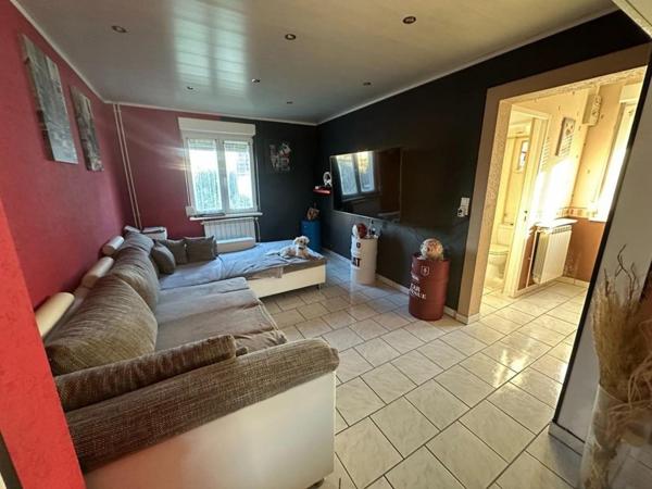 Maison individuelle de 110 m² sur 350 m² de terrain.