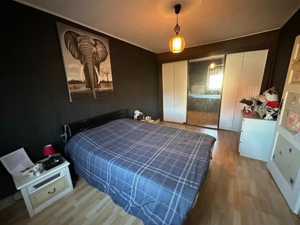 Maison individuelle de 110 m² sur 350 m² de terrain.