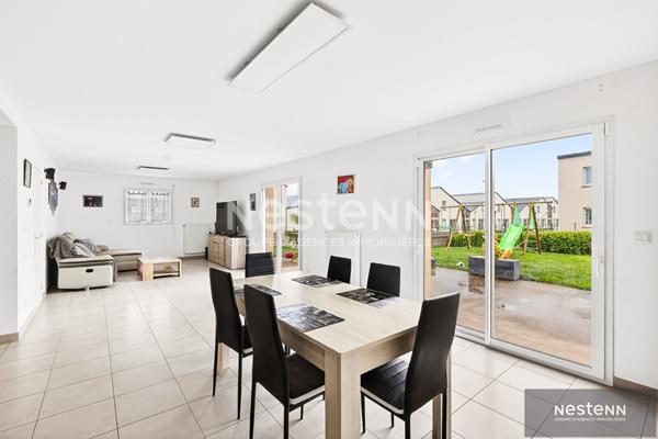 A Vendre Maison contemporaine comprenant 5 chambres à Yffiniac