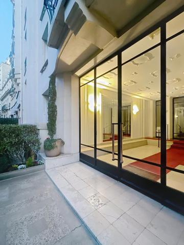 A VENDRE - Studio - Paris 16e, Rue du Conseiller Collignon.