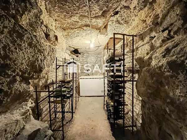 A pied de la gare, du centre-ville et des bords de Seine