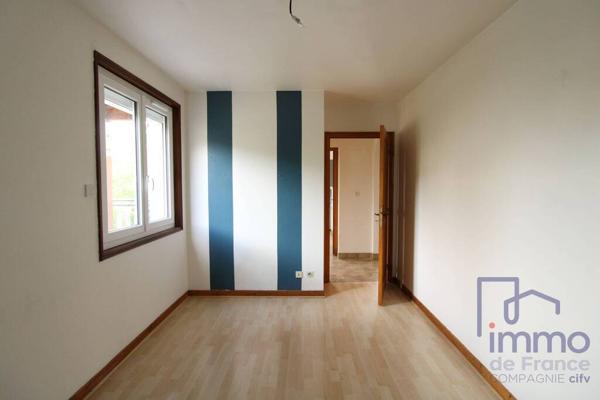 REF LSG756 - 35 CHEMIN DE LA BESSE BRIVES CHARENSAC - Maison de type F5 sur terrain arboré