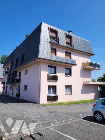 Appartement de type 4 d'une surface de 70m² avec terrasse, garage, cave et place de stationnement