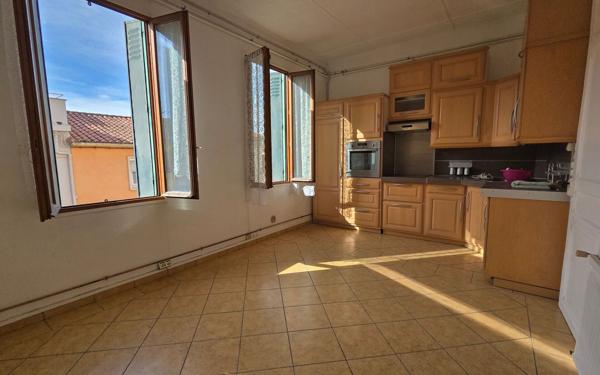 Appartement à vendre    5 pièces • 142 m2 Perpignan