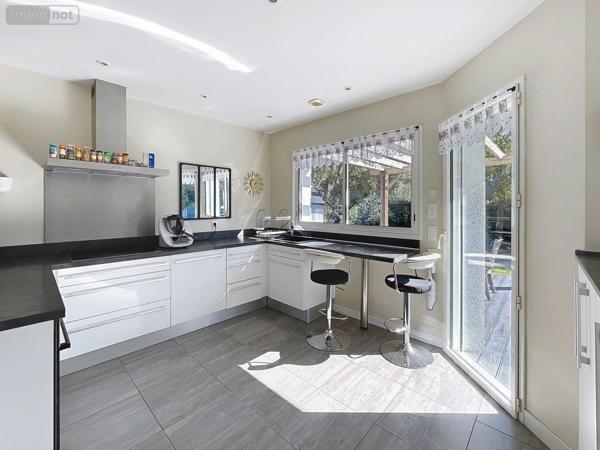 Maison à vendre à Larmor-Plage dans le Morbihan (56260), ref : 56079-1523   
Kerblaisy