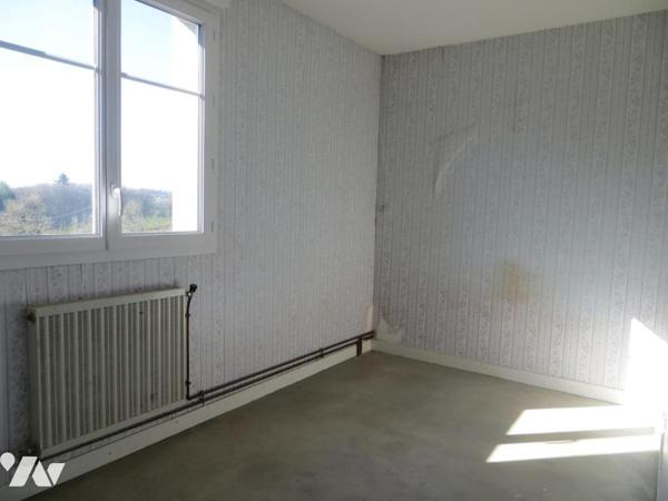 Proche du Barrage de LE GAST et de la Forêt Domaniale de NOUES DE SIENNE