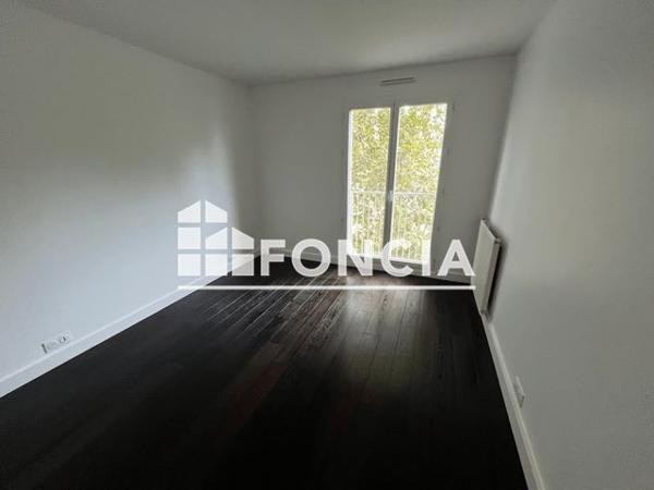 Location Appartement 3 pièces 67.95 m² - 54 à 60 avenue jean jaures Pantin 93500
