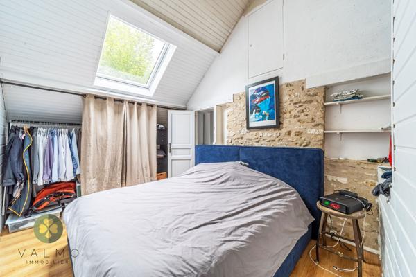 Maison
                                                                                                                                                                                                                                                                                                                        5 pièce(s)                                                                                                                                                                                                          3 chambre(s)                                                                                                                                                                                                          111  m²