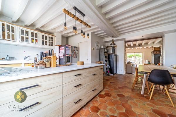Maison
                                                                                                                                                                                                                                                                                                                        5 pièce(s)                                                                                                                                                                                                          3 chambre(s)                                                                                                                                                                                                          111  m²