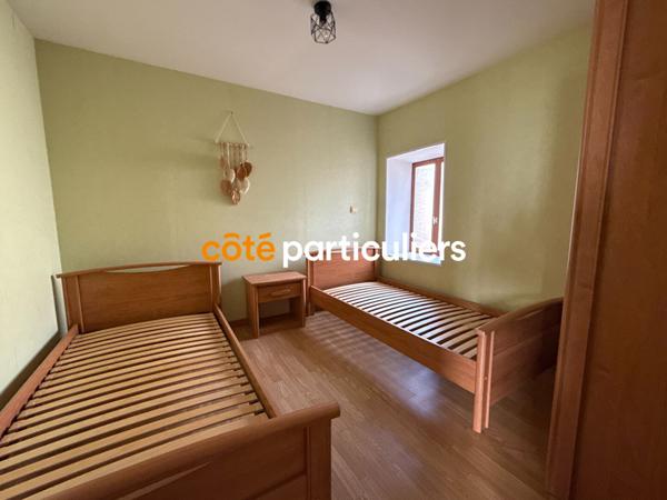 Vente Maison210 m² - 9 Pièces - COUST (18210)