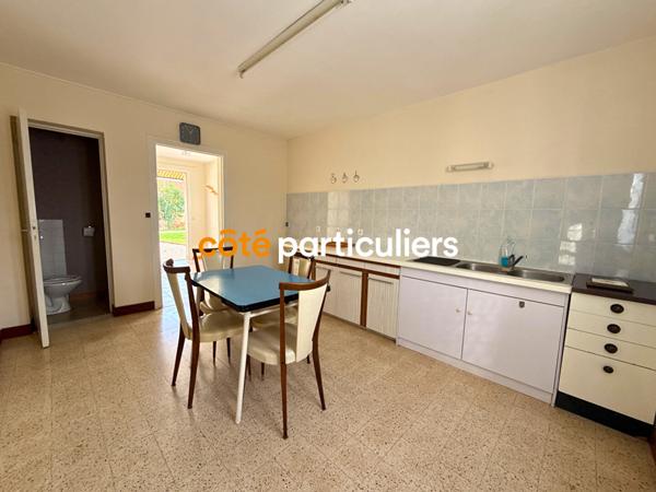 Vente Maison210 m² - 9 Pièces - COUST (18210)