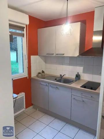 Appartement à louer 2 pièces 48.5m² Châlons-en-Champagne (51000)