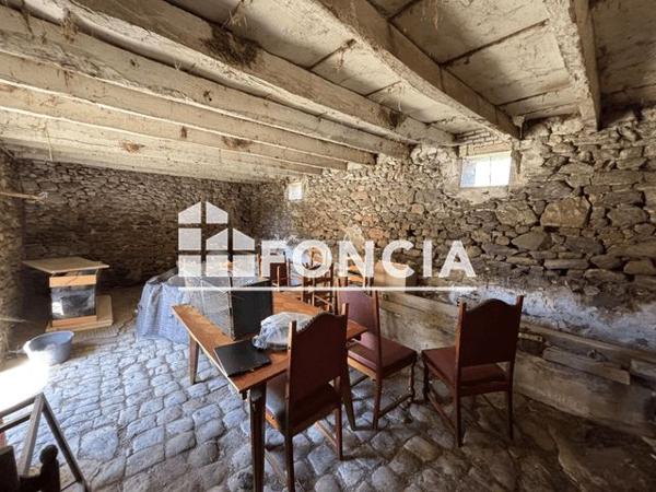 À vendre Maison 1 pièce 204 m² - Saint-pierre-sur-orthe 53160