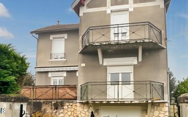 Maison à vendre    4 pièces •  Saint-Astier