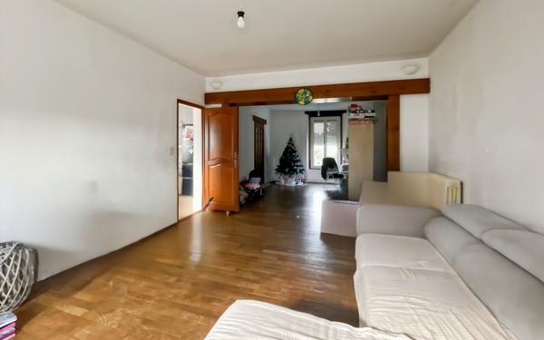 Maison à vendre    4 pièces •  Saint-Astier