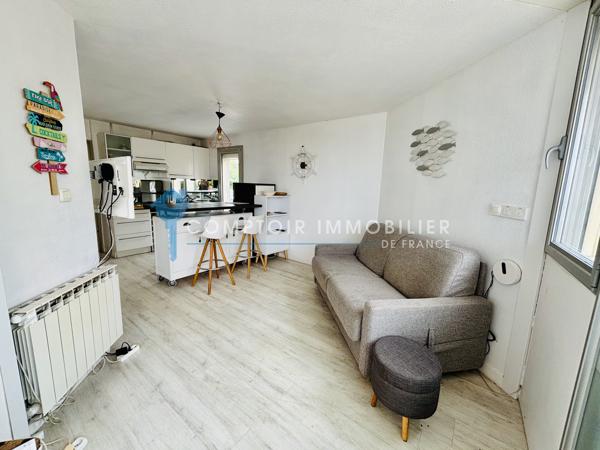 Appartement
                                                                                                                                                                                                                                                                                                                        1 pièce(s)                                                                                                                                                                                                          1 chambre(s)                                                                                                                                                                                                          30  m²