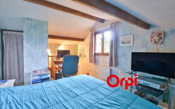 Maison à vendre    5 pièces •  Sainte-Foy-lès-Lyon