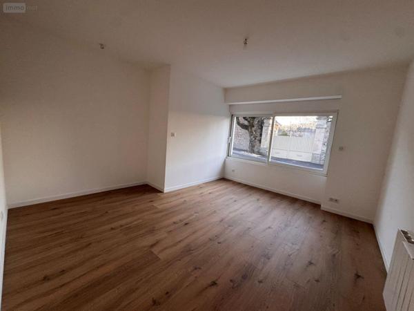 Appartement à vendre à Saint-Junien en Haute-Vienne (87200), ref : 87006/1272