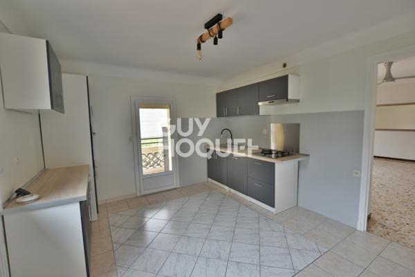 MAISON À VENDRE DE 6 PIÈCES DE 136,00 M²