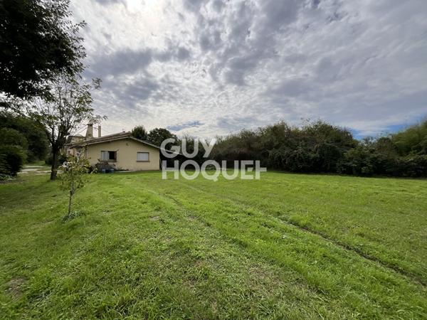Cugnaux Maison de 114 m2 sur une parcelle d'environ 4 400 m2