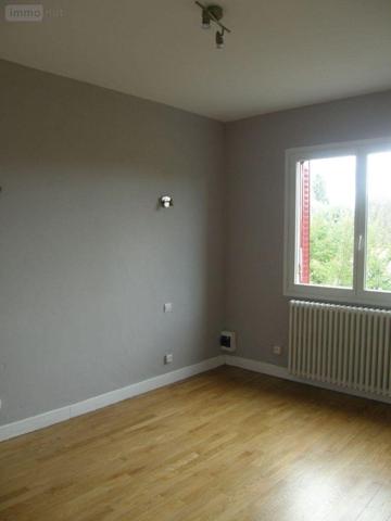 Maison à louer à Rancy en Saône-et-Loire (71290), ref : 13755/479