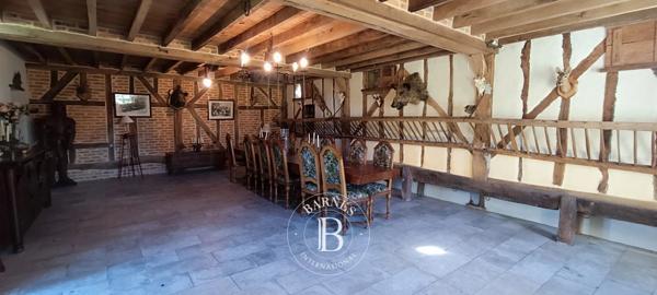 Salbris, Fermette 5 Chambres  à vendre
