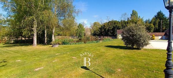 Salbris, Fermette 5 Chambres  à vendre