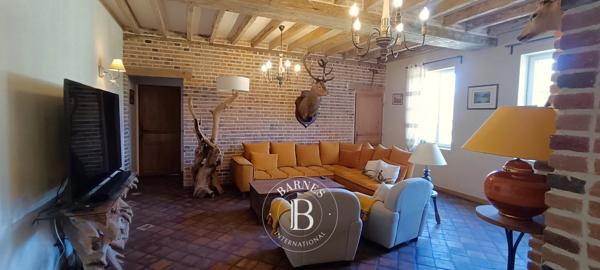 Salbris, Fermette 5 Chambres  à vendre