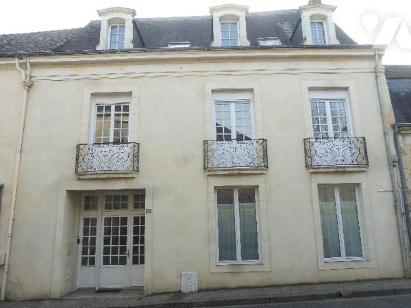 Maison à vendre centre-ville de Baugé, 49150 Baugé-en-Anjou