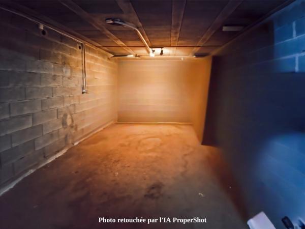 HERAULT (34) LA GRANDE−MOTTE (34280) à vendre Appartement 3 pièces de 91 m 2 et terrasse de 120 m 2.