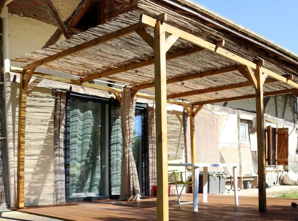 Environnement particulièrement calme avec une magnifique vue dégagée à CURCIAT DONGALON – 181 m² habitables sur 6970 m² de terrain.