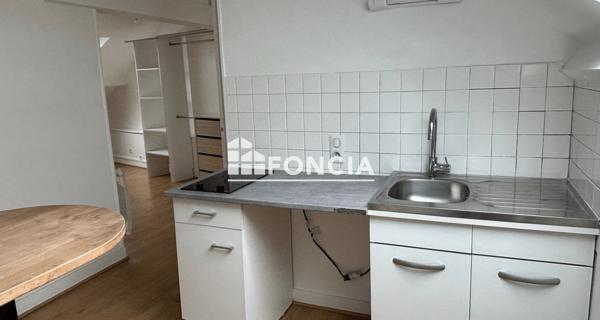 Location Studio meublé 19.49 m² - Houdan 78550