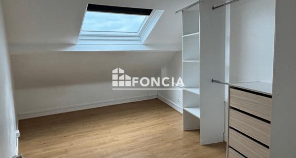 Location Studio meublé 19.49 m² - Houdan 78550