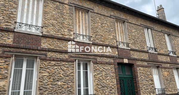 Location Studio meublé 19.49 m² - Houdan 78550