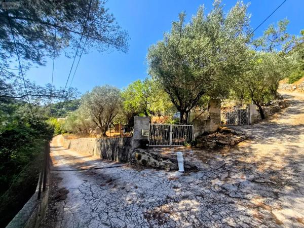 Achat - Maison La Valette-du-Var 83160 9 pièces 220 m 2 3100 m 2