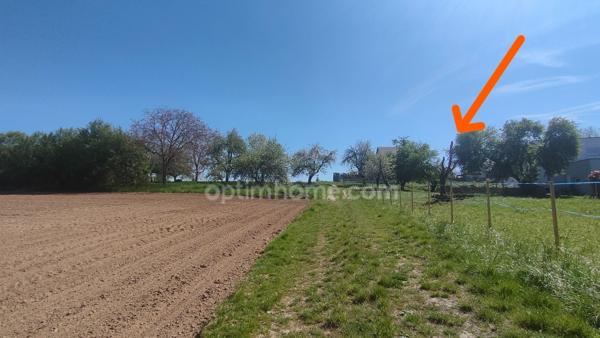 SURBOURG – Terrain constructible de 507 m² en seconde ligne, proche gare