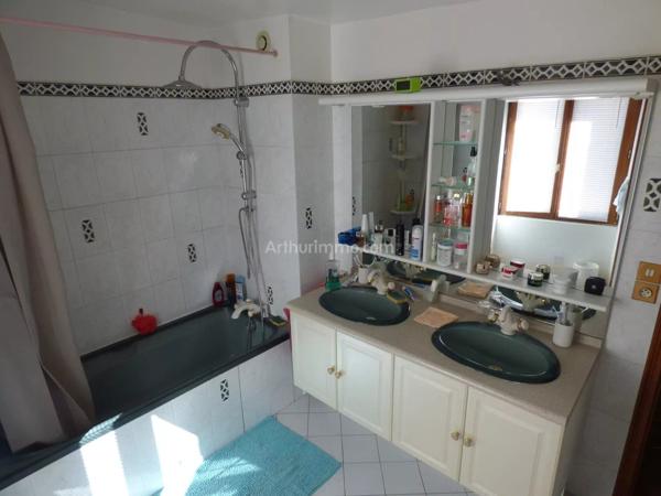 Vente Maison de village 9 pièces 200 m2 à L'Isle-sur-Serein