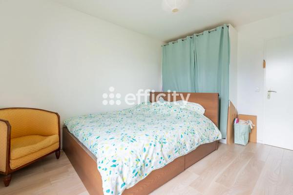 Appartement
         3 pièces
        - 70 m² Exclusivité 215 000 € *