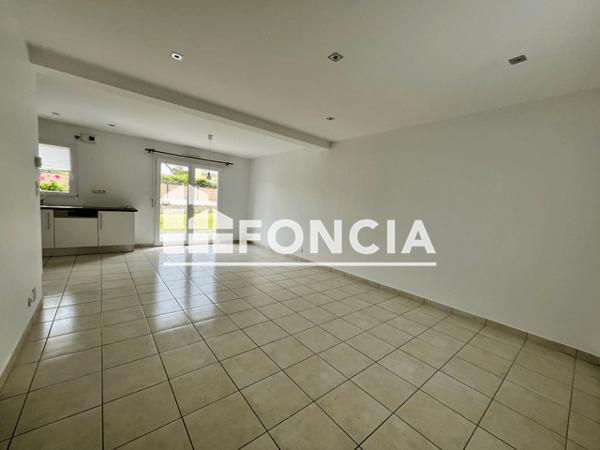 Location Maison 5 pièces 74.1 m² - 145, rue Simone de BEAUVOIR Brest 29200
